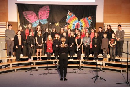 Območna revija otroških in mladinskih pevskih zborov občin Kamnik in Komenda (30)